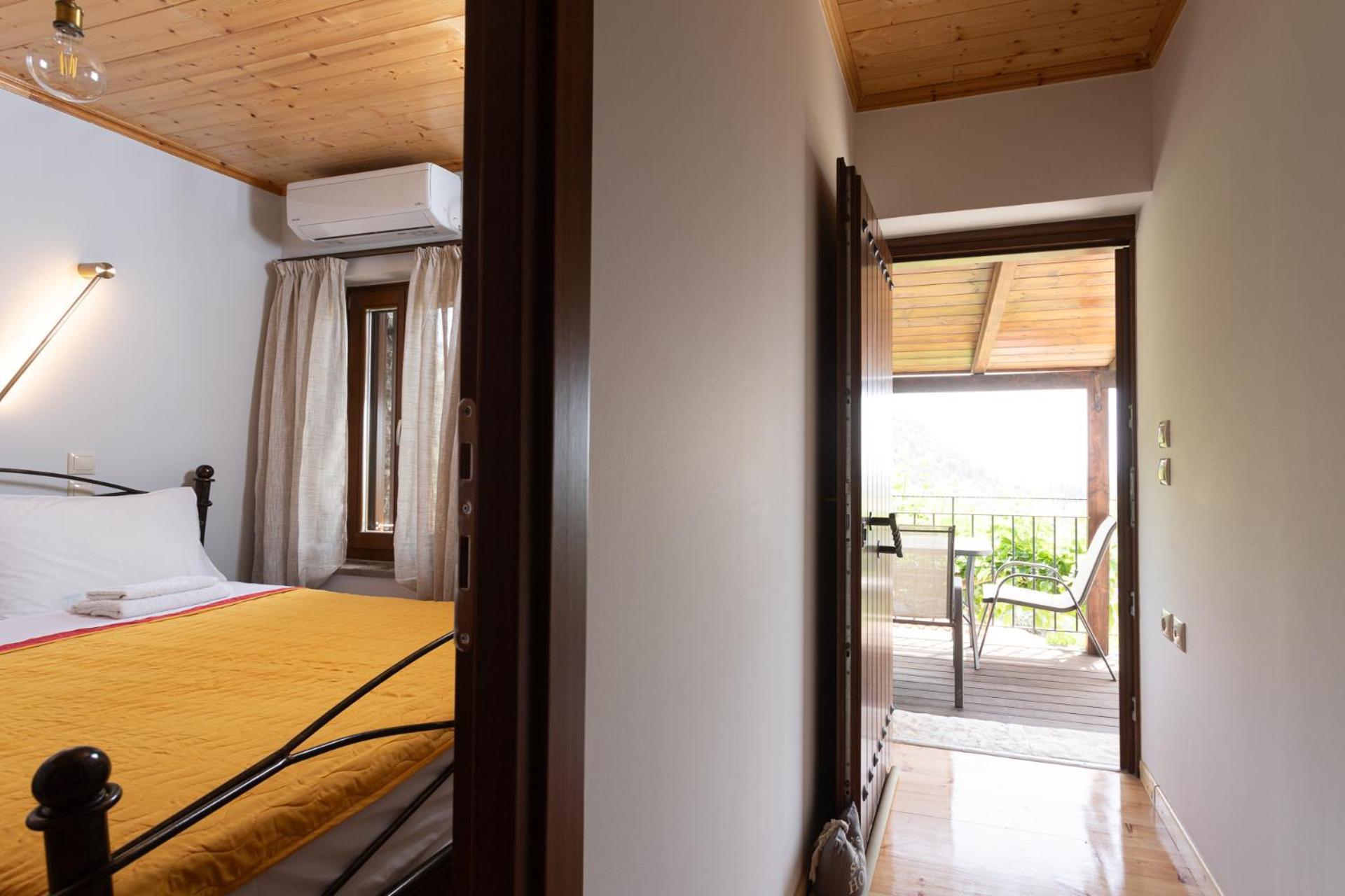 Ferienwohnung To Spiti Sto Castro Nafpaktos Exterior foto