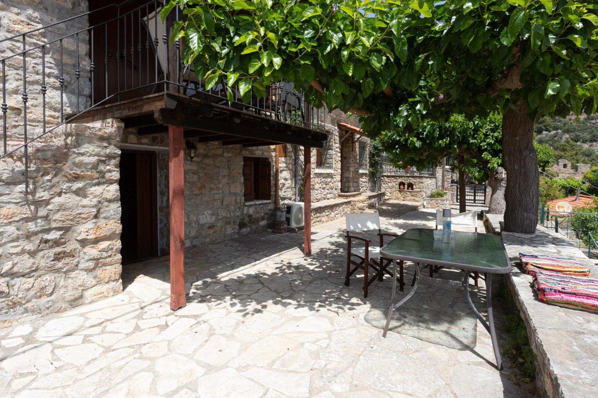 Ferienwohnung To Spiti Sto Castro Nafpaktos Exterior foto